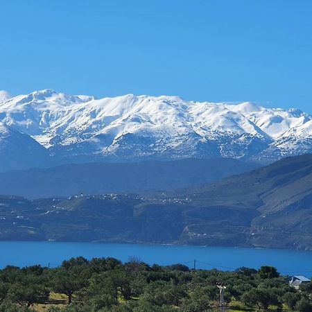 Blue Bay Apartment La Canea Esterno foto
