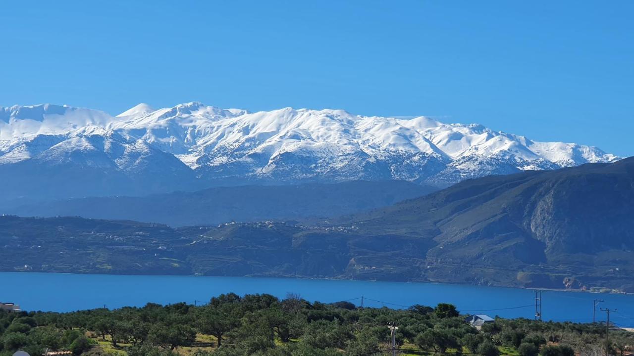 Blue Bay Apartment La Canea Esterno foto